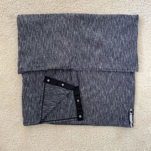 Lululemon Vinyasa scarf